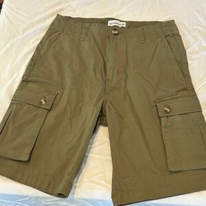 Saddlebred Khaki Green shorts size 28